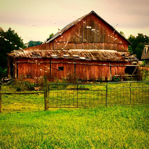 Nashville Photography Magnets | Raindrops Keep Falling On The Barn